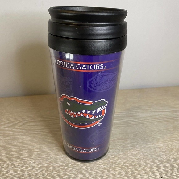 University of Florida Gators Travel Tumbler‎ Mug Cup Spill Proof Lid New - Picture 3 of 6